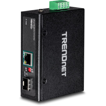 TRENDnet Hardened Industrial SFP to Gigabit UPoE Media Converter TI-UF11SFP, 1000 Mbit/s, IEEE 802.3,IEEE 802.3ab,IEEE 802.3af,I