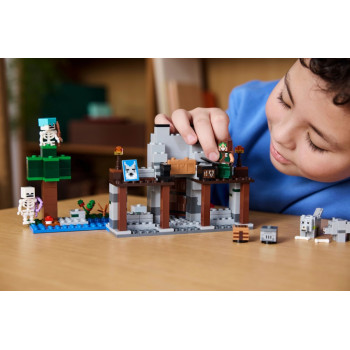 Klocki Minecraft 21261 Wilcza twierdza
