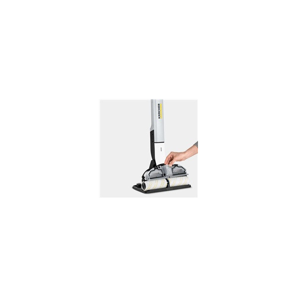 Karcher EWM 2 podlahová myčka, systém dvou nádrží, pro veškeré tvrdé podlahy, parkovací stanice, bílá Karcher EWM 2 podlahová myčka, systém dvou nádrží, pro veškeré tvrdé podlahy, parkovací stanice, bílá