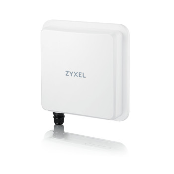 Zyxel Nebula FWA710 router bezprzewodowy Multi-Gigabit Ethernet Dual-band (2.4 GHz 5 GHz) 5G Biały