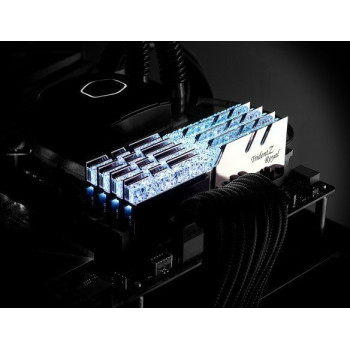 G.Skill DDR4 - 64GB - 2666 - CL - 19 TZ Royal Silver Dual Kit