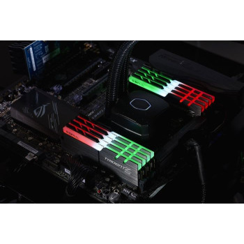 G.Skill DDR4 - 32 GB -3600 - CL - 16 - Dual Kit, Trident Z RGB (black, F4-3600C16D-32GTZR)