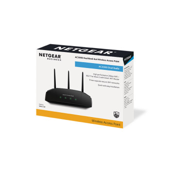 NETGEAR AC2000 router bezprzewodowy Gigabit Ethernet Dual-band (2.4 GHz 5 GHz) 4G Czarny