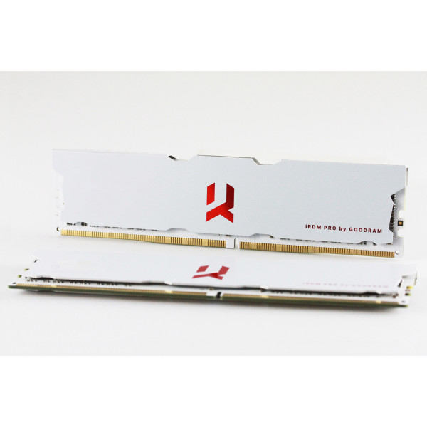 Goodram IRDM PRO moduł pamięci 32 GB 2 x 16 GB DDR4 3600 Mhz Goodram IRDM PRO moduł pamięci 32 GB 2 x 16 GB DDR4 3600 Mhz