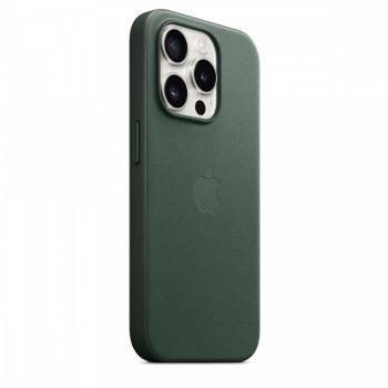 Etui z tkaniny FineWoven z MagSafe do iPhonea 15 Pro - wieczna zieleń